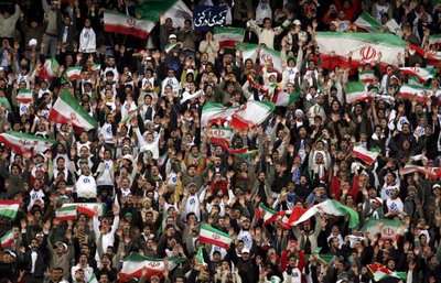 جانب من الجمهور الإيراني في اللقاء