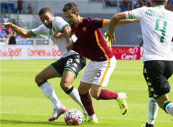 لقطة من مباراة لكرة القدم