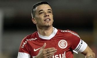 اللاعب الأرجنتيني أندريس دي أليساندرو