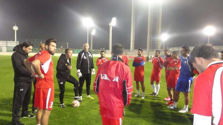 من تدريب منتخب لبنان في "مدينة عيسى"