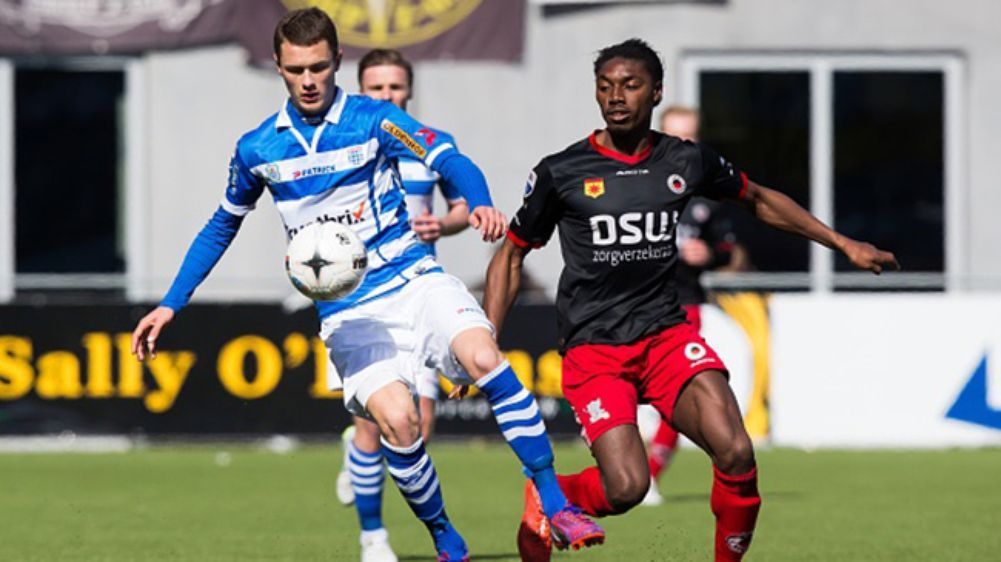 صورة من الأرشيف