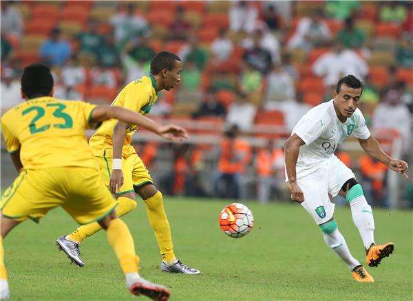 من لقاء الخليج والاهلي