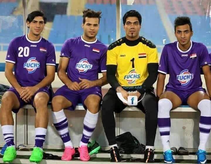 جانب من لاعبي الميناء