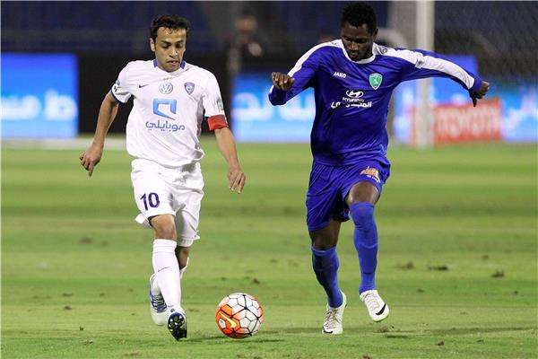 صورة من مباراة الهلال و الفتح