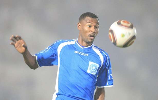 مدثر كاريكا