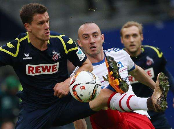 جانب من مباراة هامبورج مع كولن 