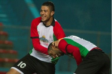 فرحة لاعبي سلوان بالفوز على الأمعري