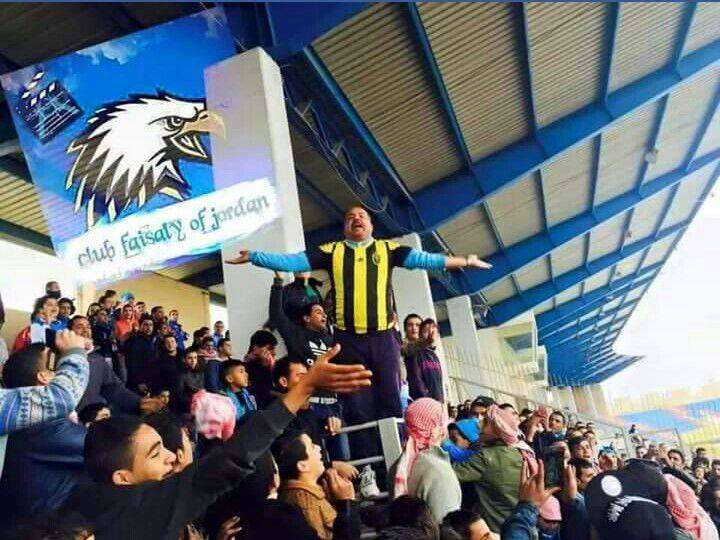 البني خلال ارتدائه قميص الإتحاد السعودي
