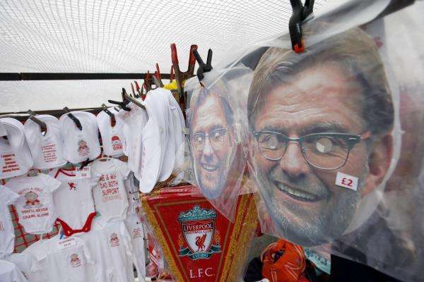 كلوب كان حاضرا على الصور في مباراة سندرلاند 