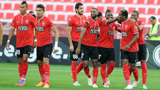 لاعبو الأهلي