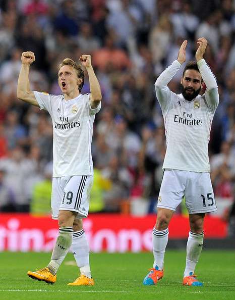 مودريتش وكارفاخال 