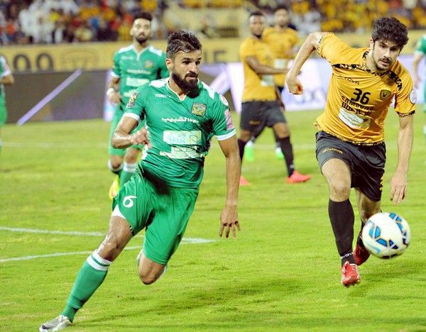 جانب من مباراة العربي والقادسية السابقة بالدوري