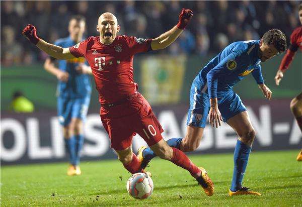 روبن في اللعبة التي حصل فيها على ركلة جزاء