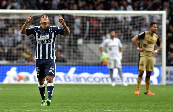 إدوين كاردونا صاحب الهدف الثاني لمونتيري