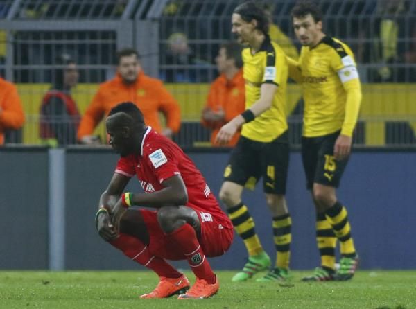 2016-02-13t165107z_721876702_lr2ec2d1asx8l_rtrmadp_3_soccer-germany_reuters