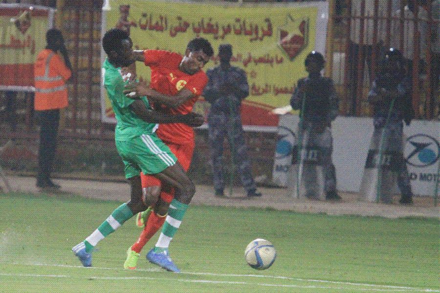 من لقاء المريخ والنيل شندي