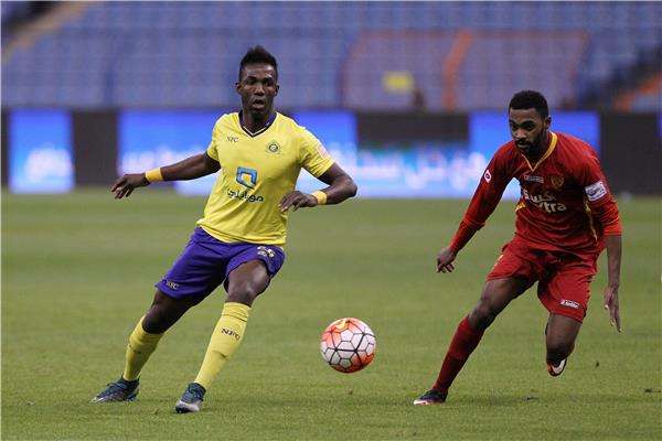 مايجا يسار الصورة