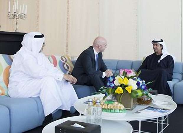 صورة من اللقاء