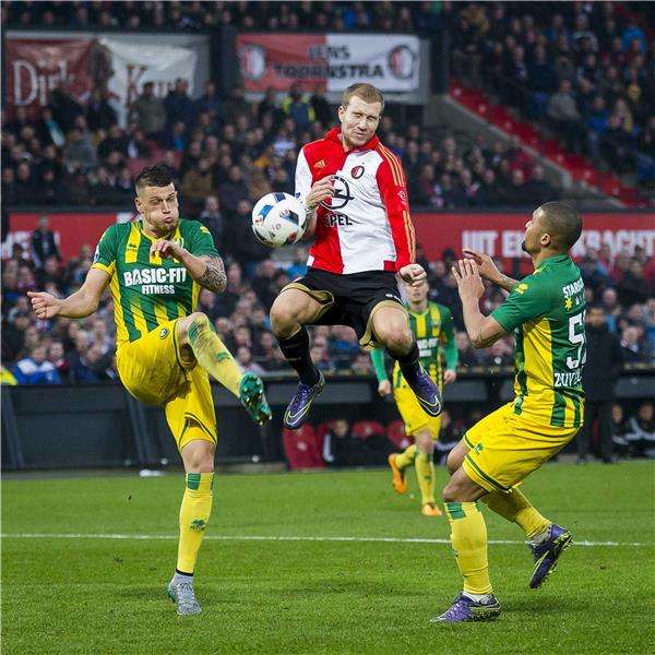 لقطة من لقاء سابق