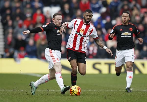 2016-02-13t142031z_98374831_mt1aci14275842_rtrmadp_3_soccer-england-sun-mun_reuters
