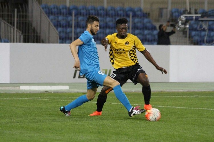 من لقاء الرفاع والأهلي