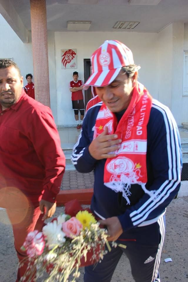 نبيل الكوكي لدى وصوله لمقر نادي الاتحاد 
