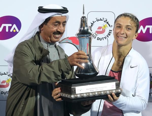 2016-02-20t181524z_886020893_gf10000316843_rtrmadp_3_tennis-women-dubai_reuters