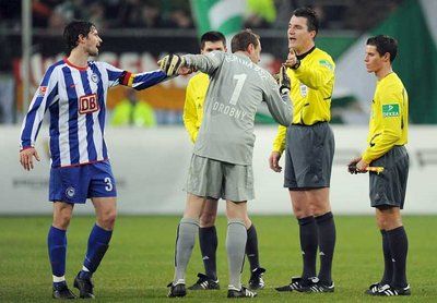 2009-02-21-00000301643152