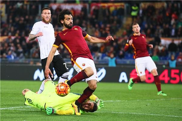محمد صلاح في مباراة روما وباليرمو
