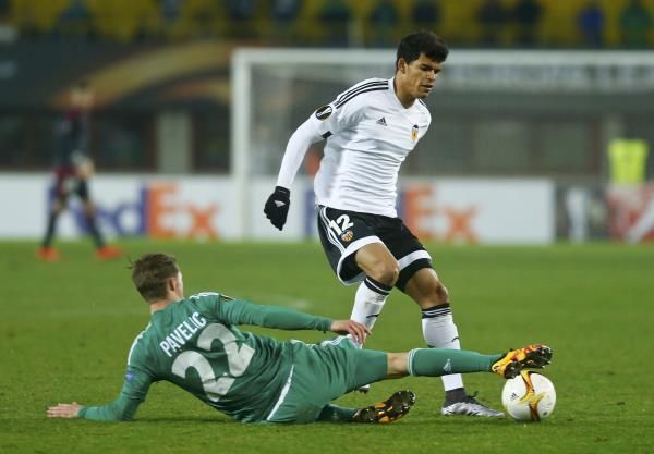 2016-02-25t192144z_173746738_lr2ec2p1hry5u_rtrmadp_3_soccer-europe_reuters