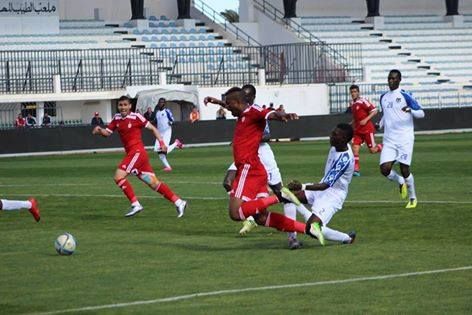 صورة من مباراة الذهاب بين الفريقين