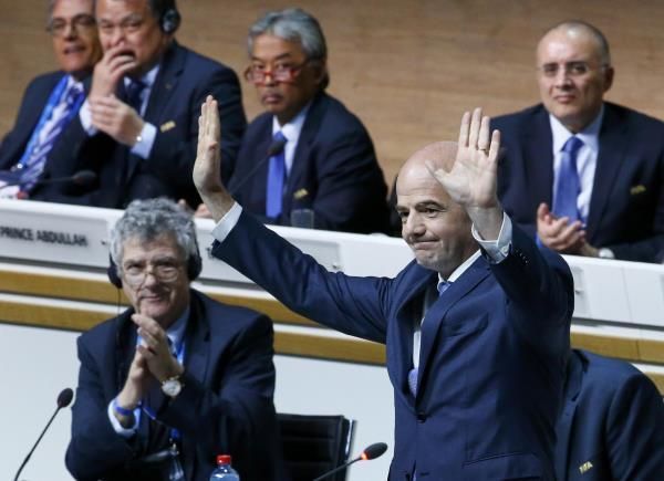 2016-02-26t172515z_1117191472_lr2ec2q1cdtpp_rtrmadp_3_soccer-fifa-infantino_reuters