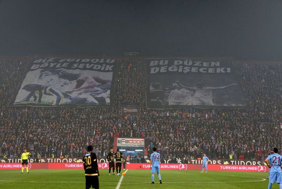 1202001_4bda81aca9342a35ab58e03134efcf91