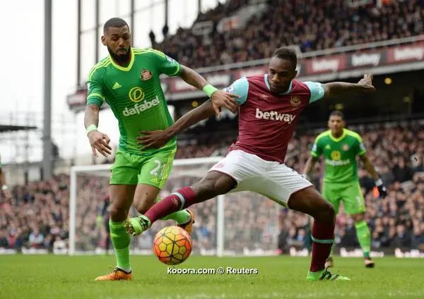 ?i=reuters%2f2016-02-27%2f2016-02-27t140047z_99583247_mt1aci14288358_rtrmadp_3_soccer-england-whu-sun_reuters