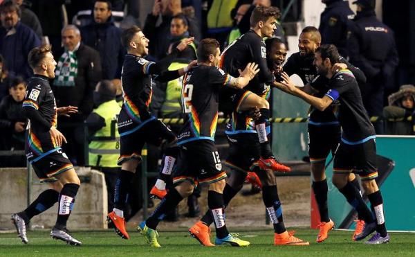 20160227-635922074333398932w_efe