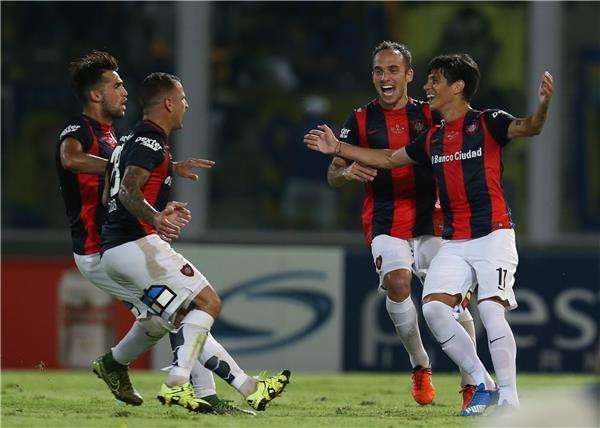 لاعبو سان لورنزو