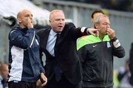 ماكليش رفقة مساعده راي