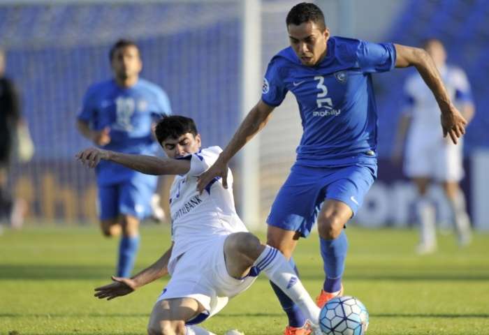 لقطة من مباراة بختاكور و الهلال