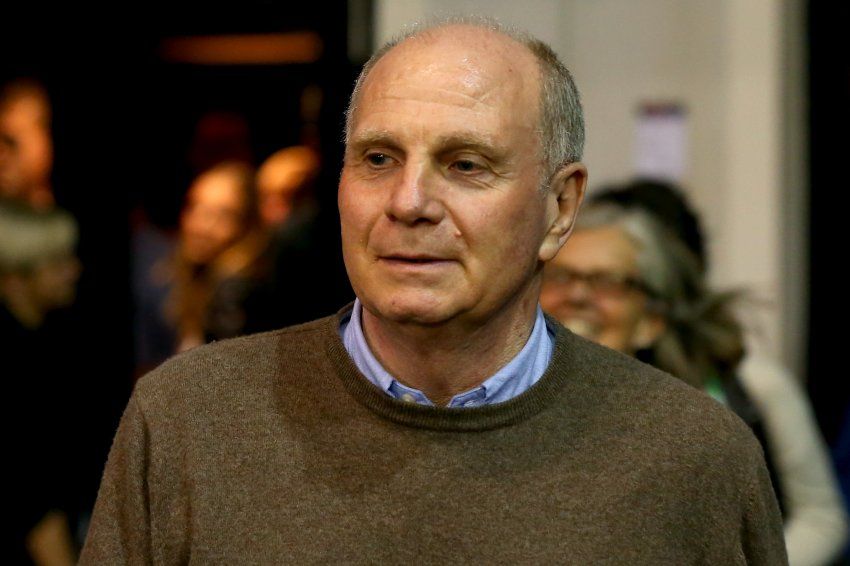 أولي هوينيس