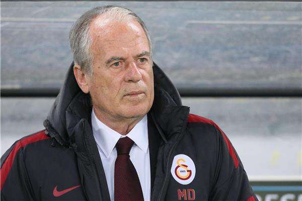 مصطفى دينزلي