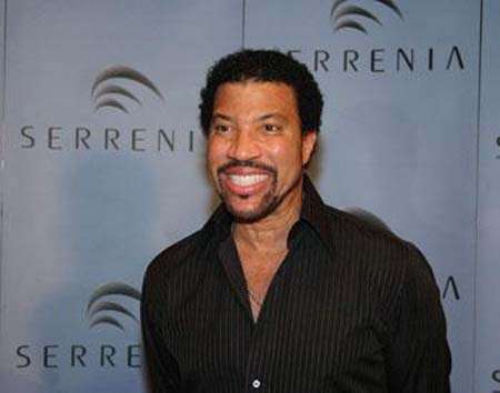 المطرب الأمريكي ليونيل ريتشي