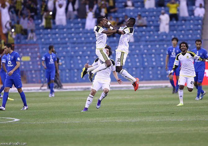 فرحة لاعبو الإتحاد بالفوز على الهلال