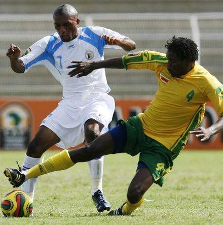 الكونغولي كاسونغو في صراع مع كوتيوريبو