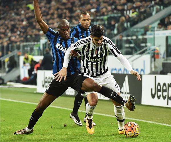 من مباراة الذهاب بين الفريقين