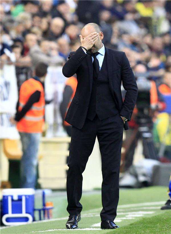 باكو خيميز المدير الفني لرايو فاليكانو