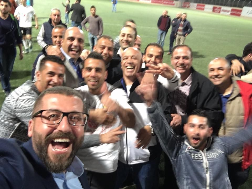 فرحة جهاز ولاعبي شباب الخليل