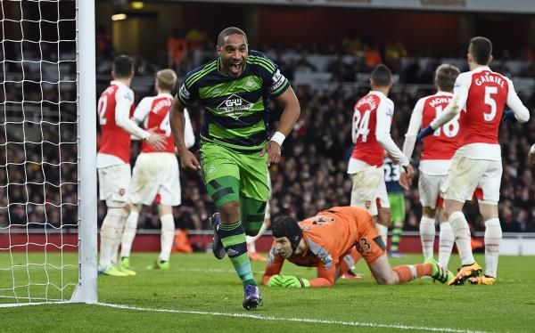 2016-03-02t212136z_99955296_mt1aci14295711_rtrmadp_3_soccer-england-ars-swa_reuters