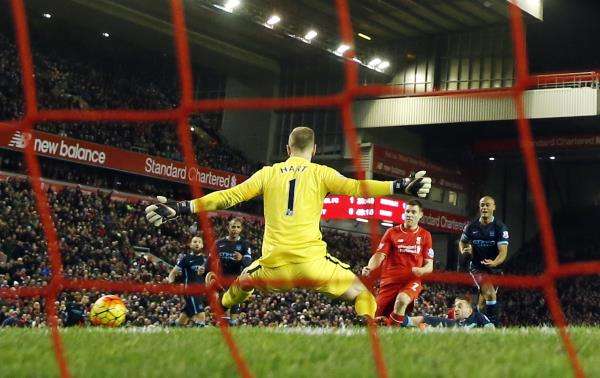 2016-03-02t205325z_99953605_mt1aci14295580_rtrmadp_3_soccer-england-liv-mci_reuters