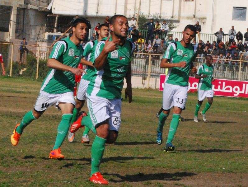 فرحة لاعبي خدمات رفح بالفوز الكبير على شباب خان يونس