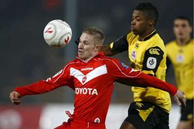 جانب من لقاء فالنسيان امام ليل 